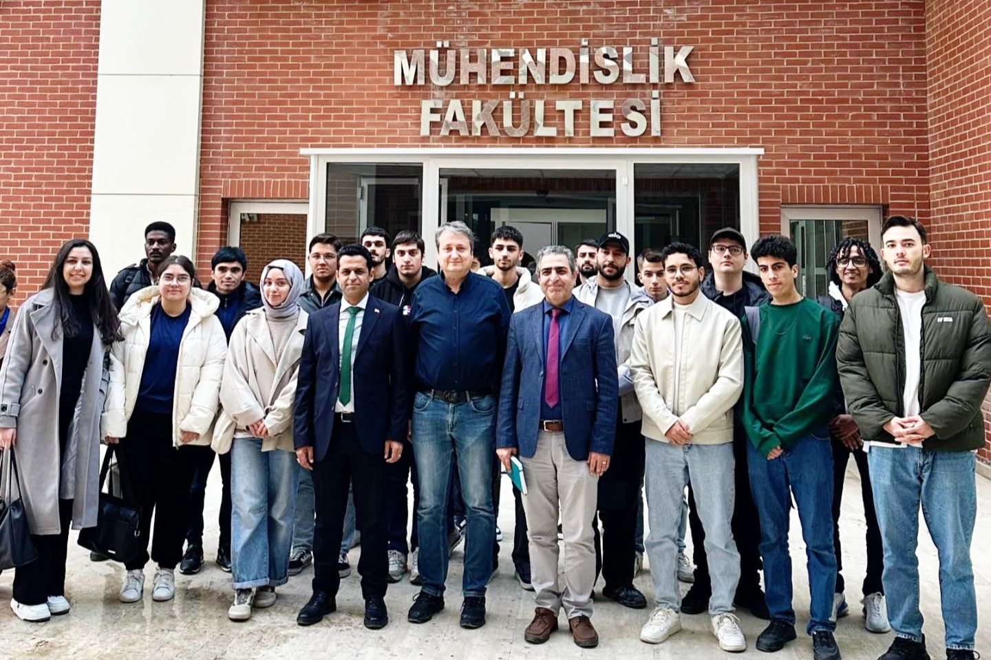 DSİ Eskişehir Bölge Müdürlüğü Üniversitemizde “Su Yapıları” Sunumu Gerçekleştirdi